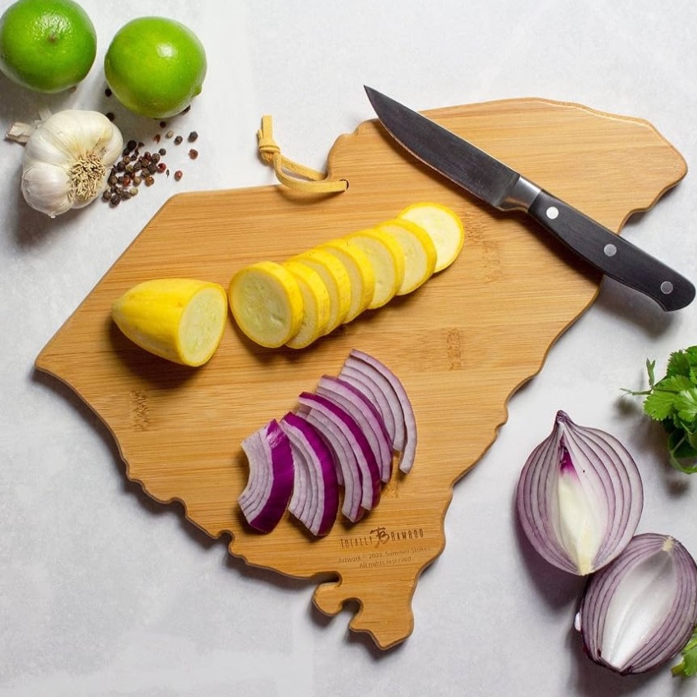Totally Bamboo South Carolina Shaped Cutting Board and Charcuterie Platter - NWT - Picture 3 of 6